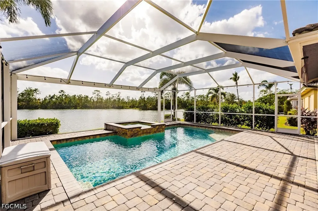 3573 Malagrotta Circle Cape Coral FL 33909