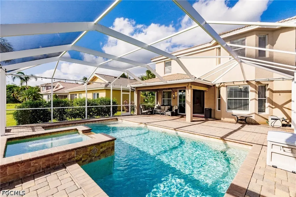 3573 Malagrotta Circle Cape Coral FL 33909