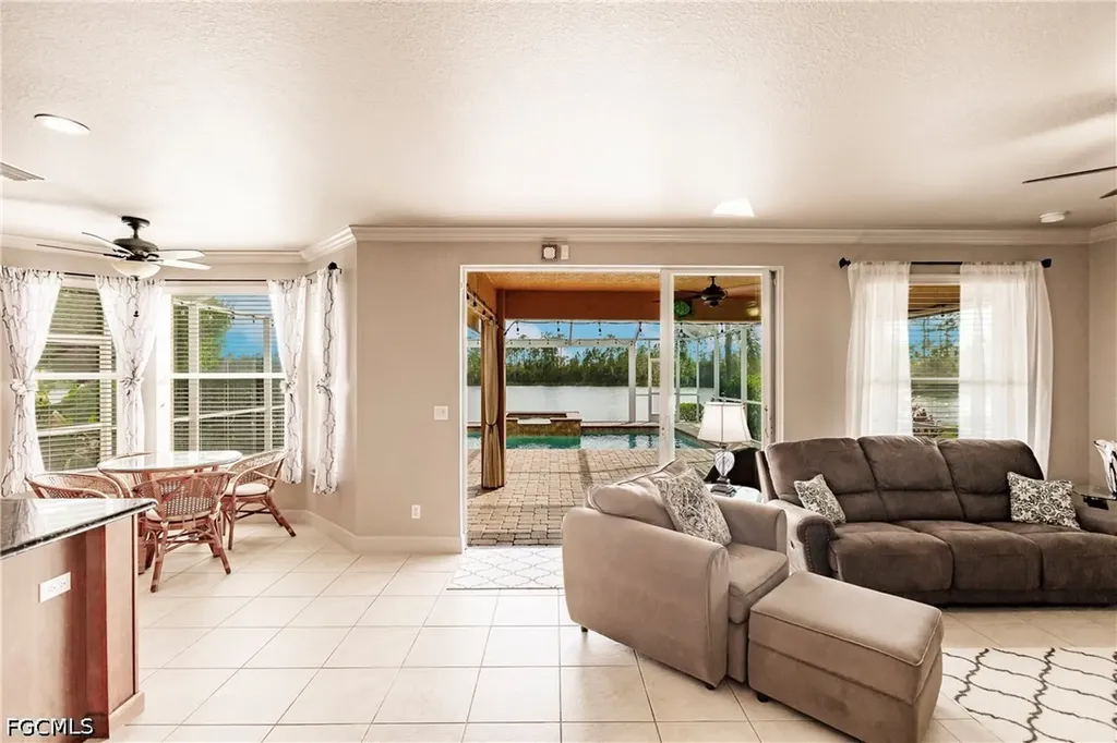 3573 Malagrotta Circle Cape Coral FL 33909