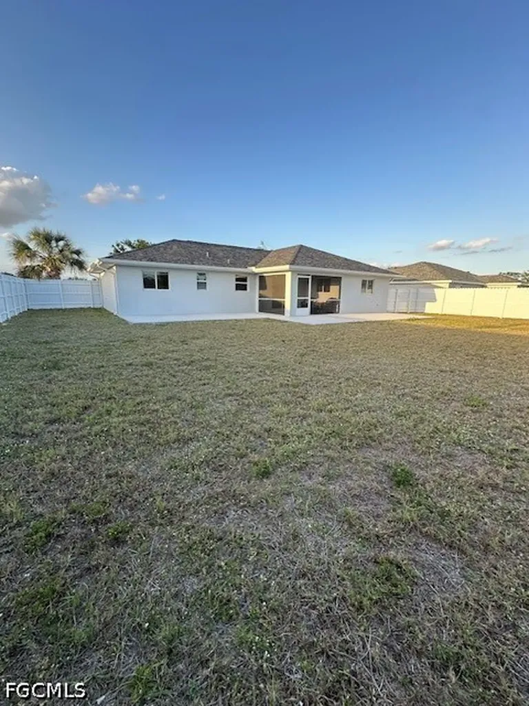 1314 SE 11th Street Cape Coral FL 33990