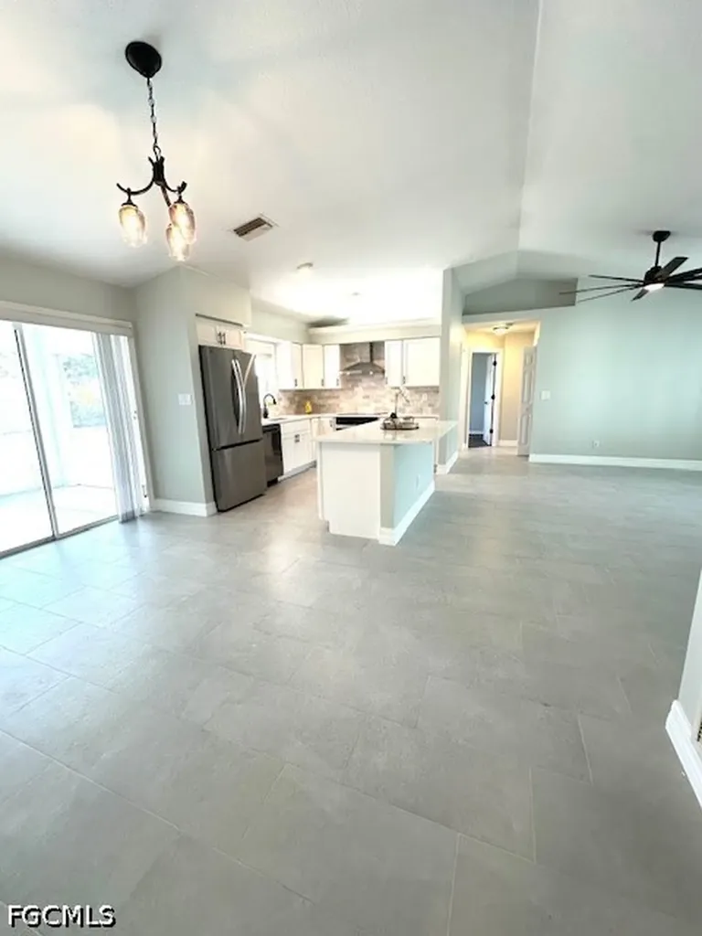 1314 SE 11th Street Cape Coral FL 33990