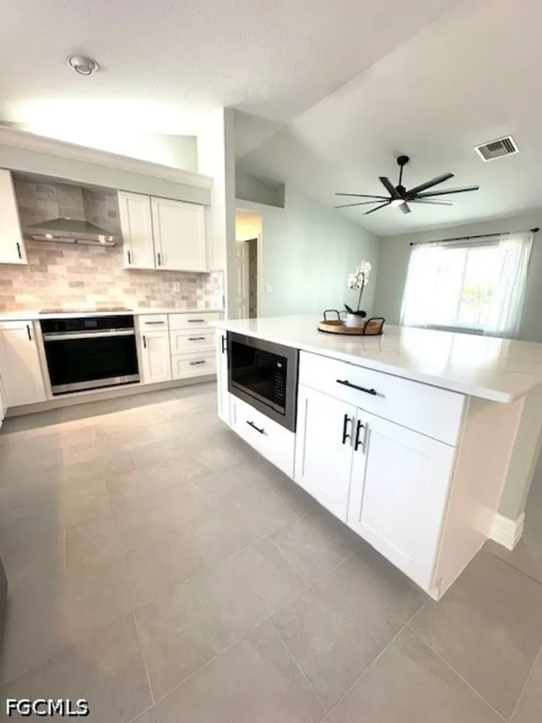 1314 SE 11th Street Cape Coral FL 33990