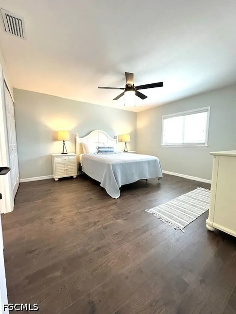 1314 SE 11th Street Cape Coral FL 33990