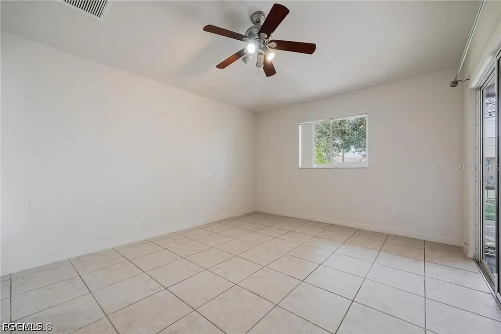 4522 SW 7th Place Cape Coral FL 33914