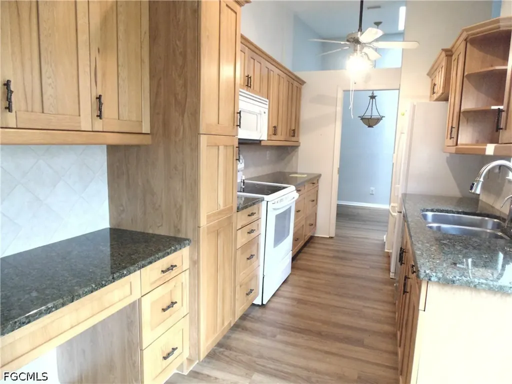 7161 Penner Lane Fort Myers FL 33907