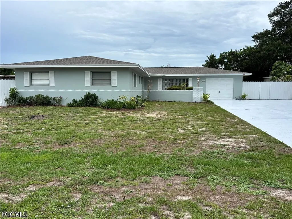 209 Punta Alta Court Lehigh Acres FL 33936