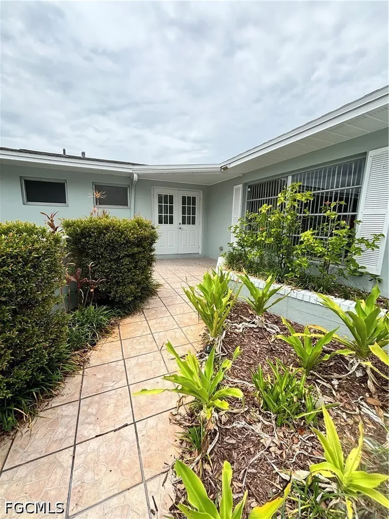 209 Punta Alta Court Lehigh Acres FL 33936