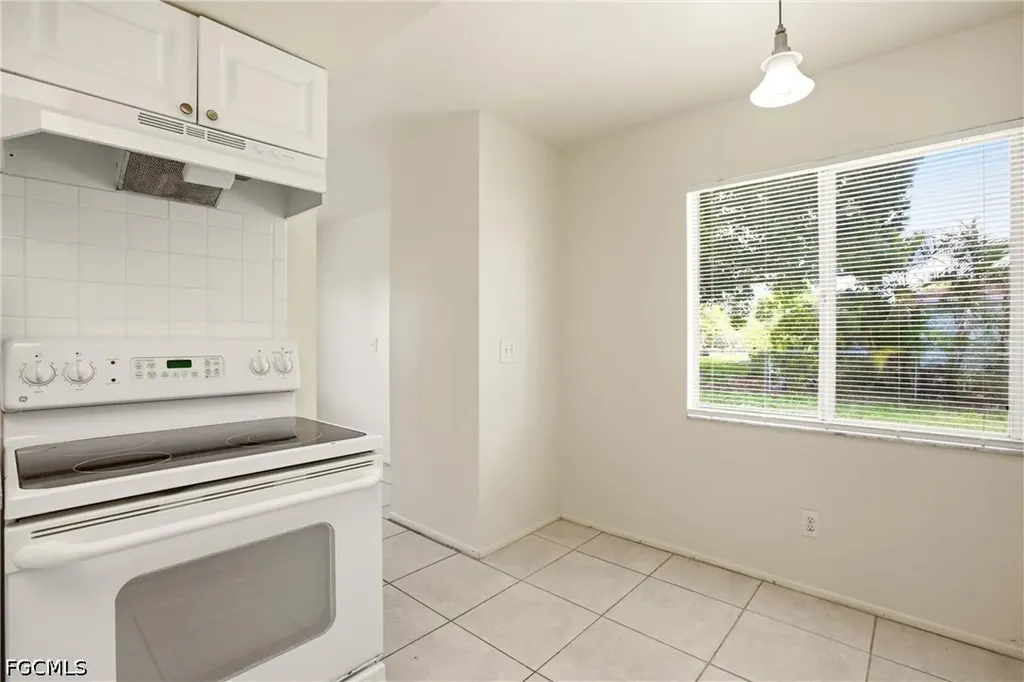 2237 Iris Way Fort Myers FL 33905