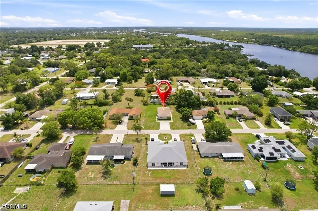 2237 Iris Way Fort Myers FL 33905