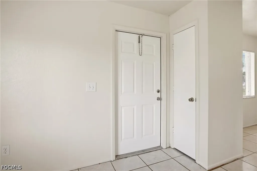 2237 Iris Way Fort Myers FL 33905