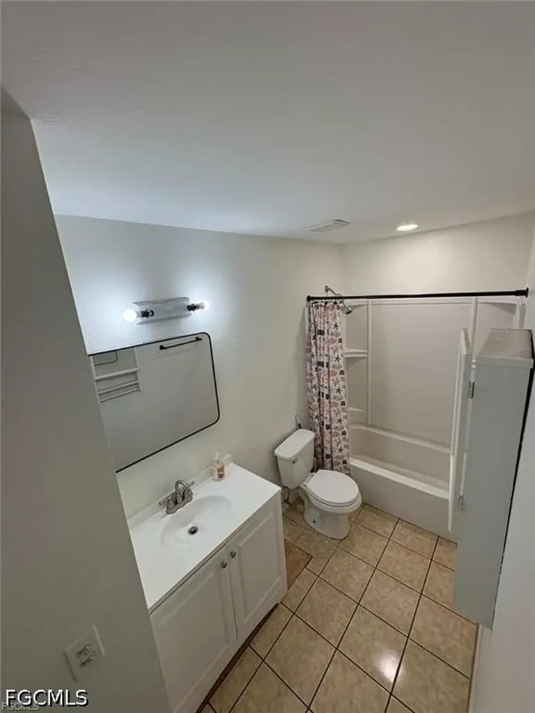 18645 Holly Road Fort Myers FL 33967