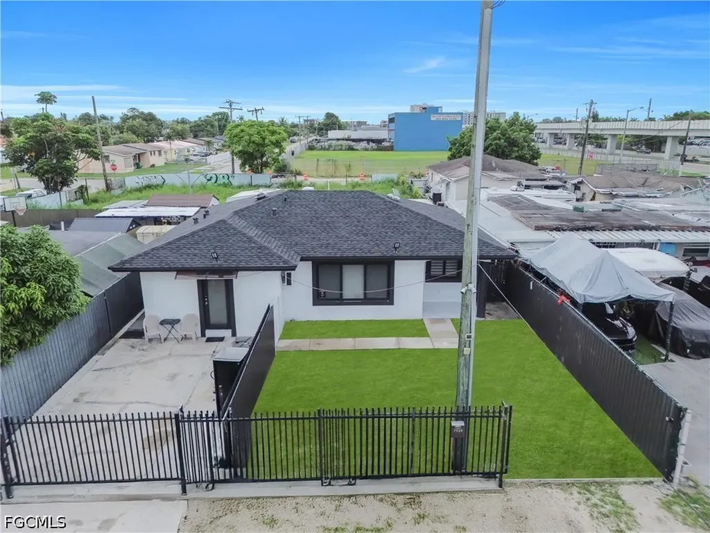 7929 NW 36 Court Miami FL 33147