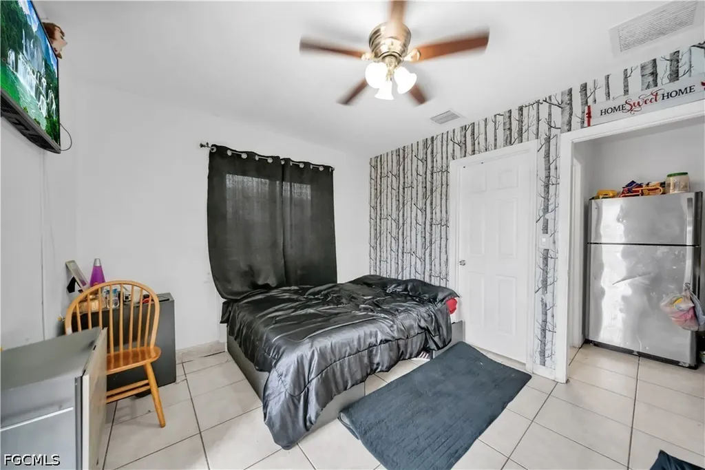 7929 NW 36 Court Miami FL 33147