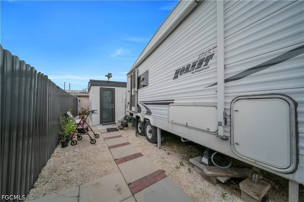 7929 NW 36 Court Miami FL 33147