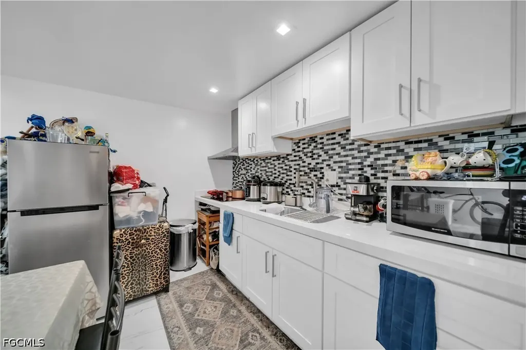 7929 NW 36 Court Miami FL 33147