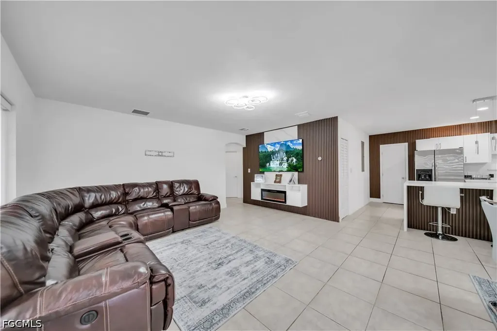 7929 NW 36 Court Miami FL 33147