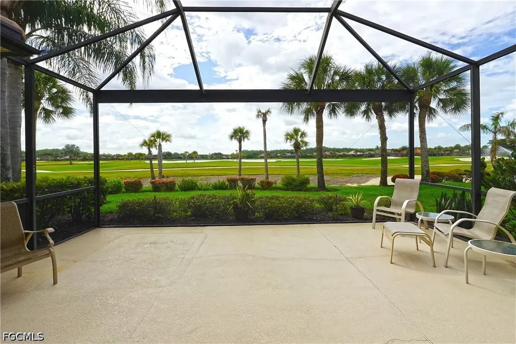 9227 Independence Way Fort Myers FL 33913