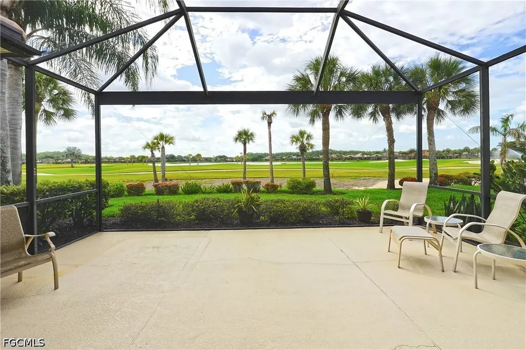 9227 Independence Way Fort Myers FL 33913
