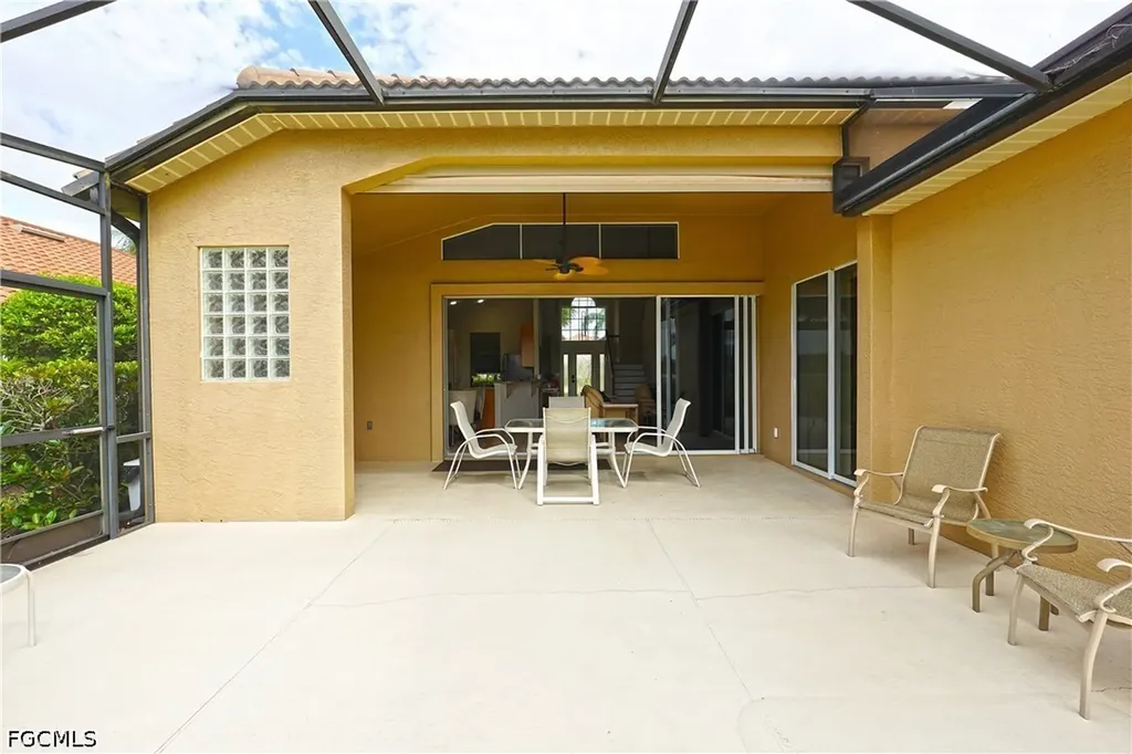 9227 Independence Way Fort Myers FL 33913