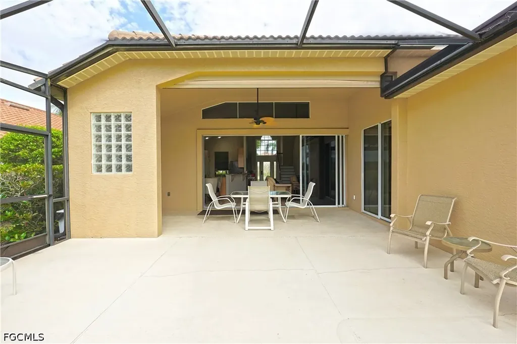 9227 Independence Way Fort Myers FL 33913