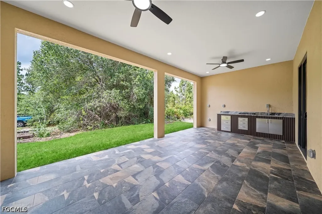 14 W 9th Street Lehigh Acres FL 33972