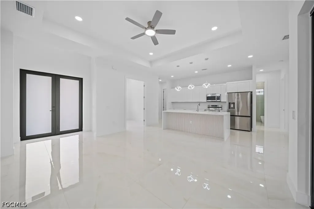 14 W 9th Street Lehigh Acres FL 33972