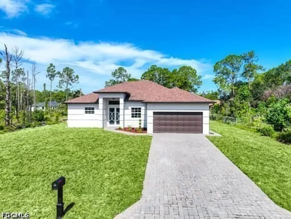 1511 Rush Avenue Lehigh Acres FL 33972