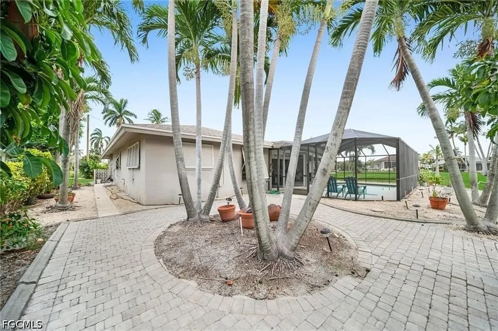 1138 Lucerne Avenue Cape Coral FL 33904