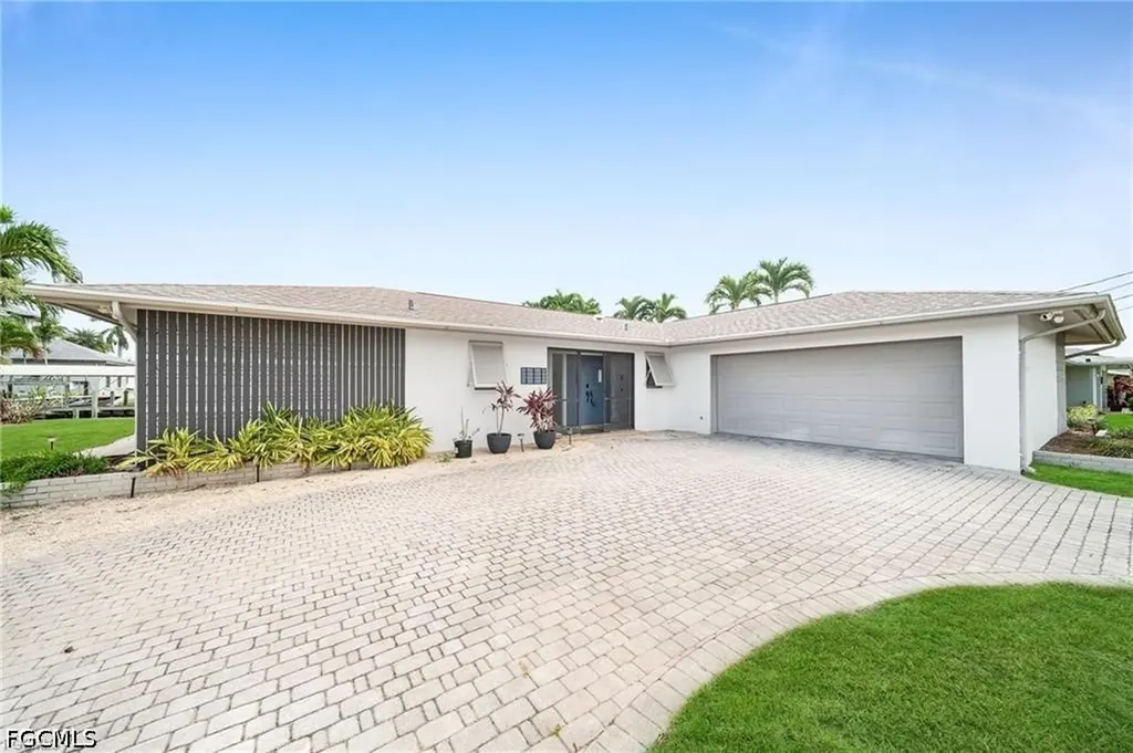 1138 Lucerne Avenue Cape Coral FL 33904