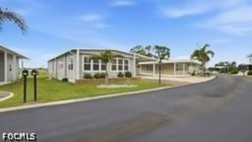 218 Nicklaus Boulevard North Fort Myers FL 33903