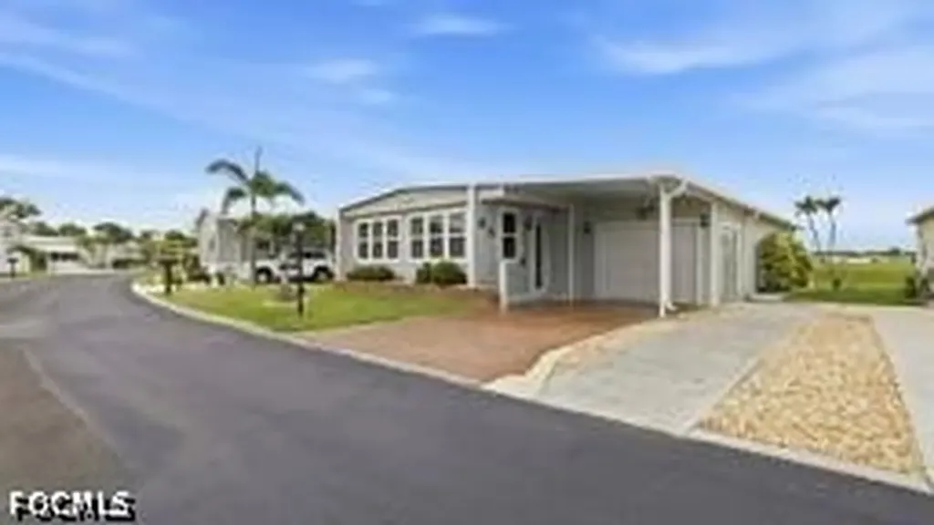 218 Nicklaus Boulevard North Fort Myers FL 33903