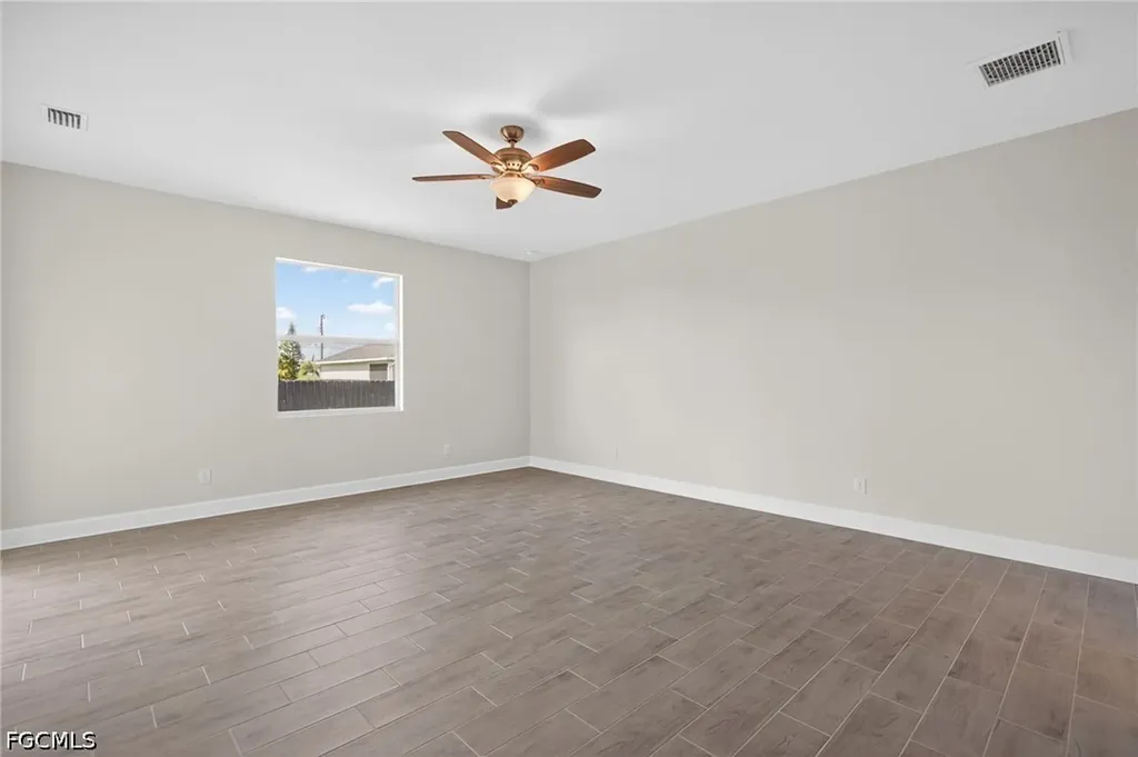 1204 NW 19th Street Cape Coral FL 33993