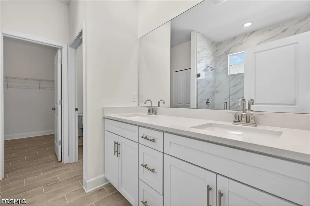 1204 NW 19th Street Cape Coral FL 33993