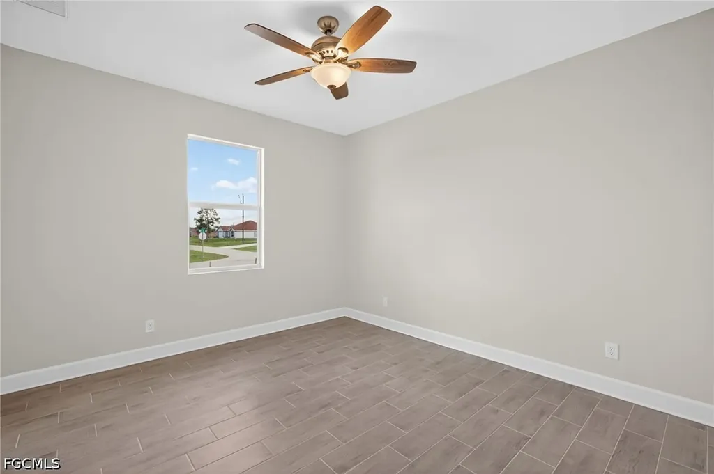 1204 NW 19th Street Cape Coral FL 33993