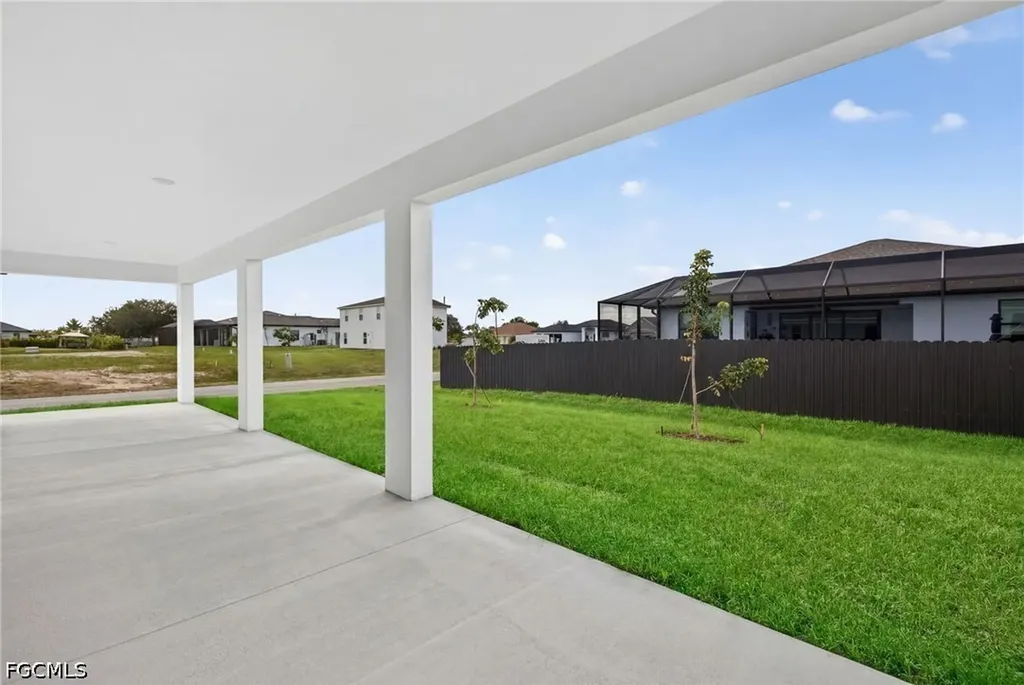 1204 NW 19th Street Cape Coral FL 33993