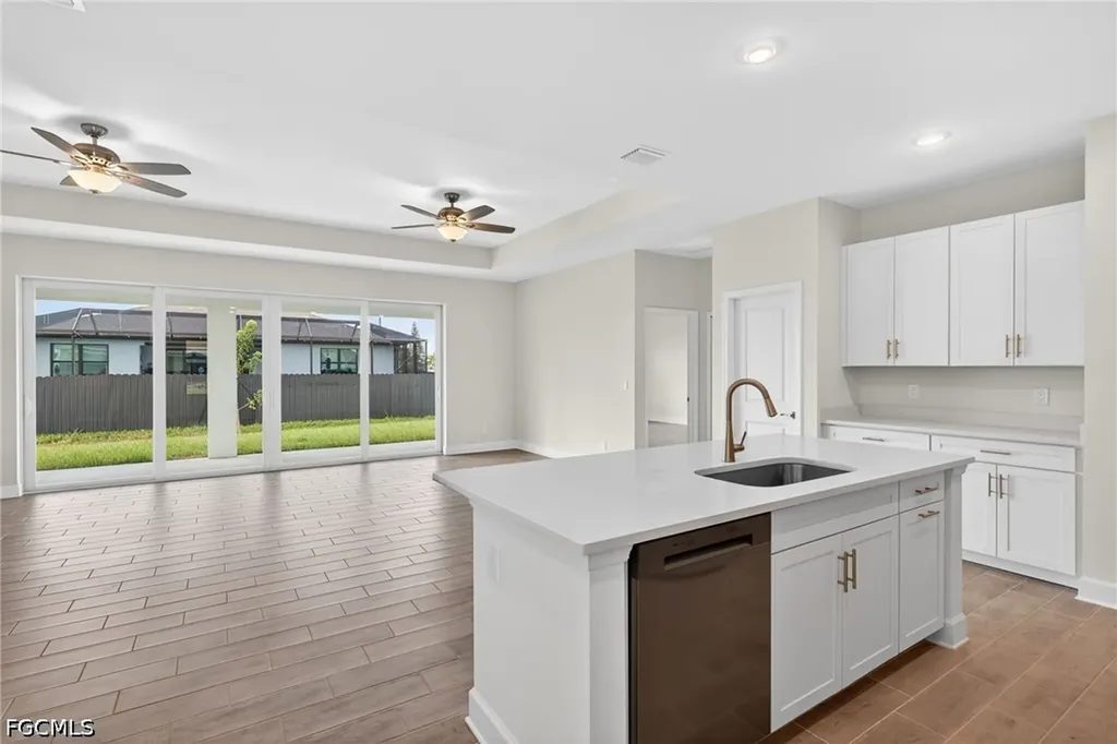 1204 NW 19th Street Cape Coral FL 33993