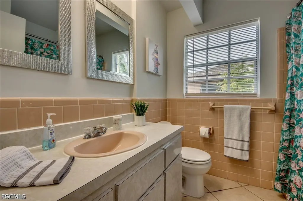 5359 Majestic Court Cape Coral FL 33904