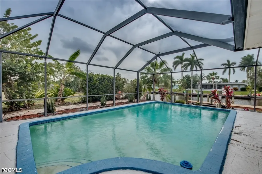 5359 Majestic Court Cape Coral FL 33904