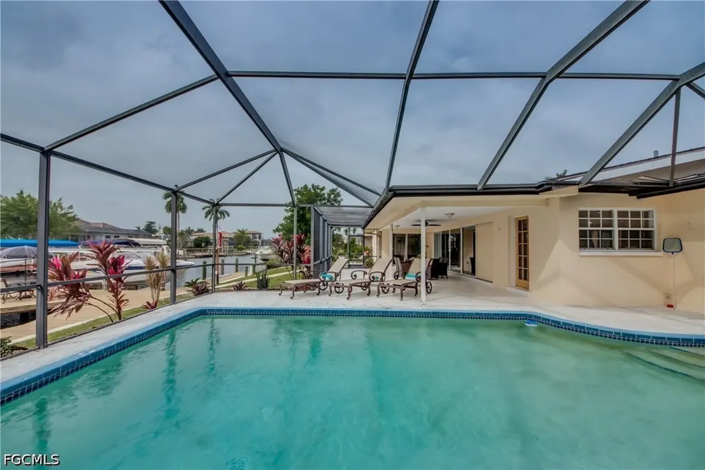 5359 Majestic Court Cape Coral FL 33904