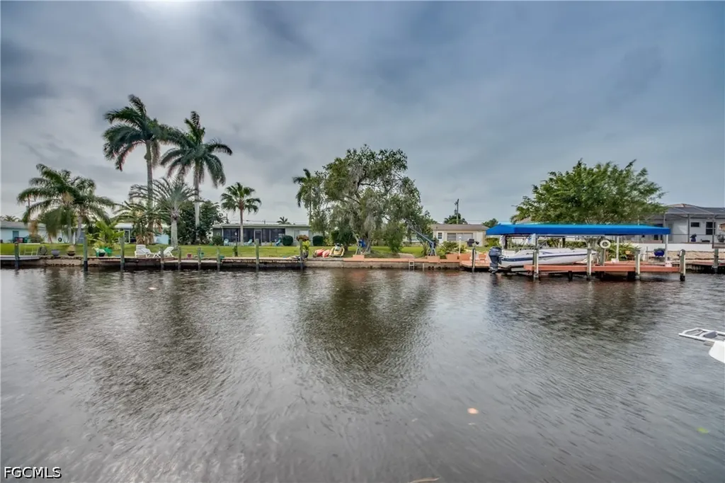 5359 Majestic Court Cape Coral FL 33904