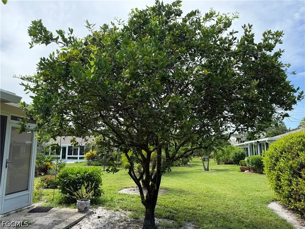 38 Glades Boulevard Naples FL 34112