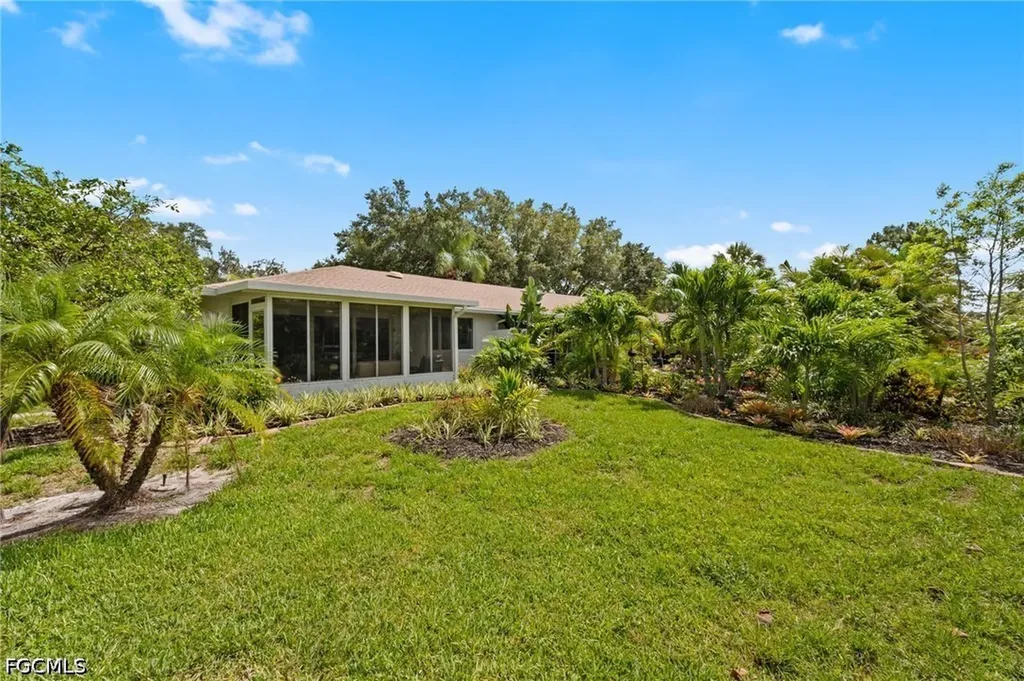 38 Glades Boulevard Naples FL 34112