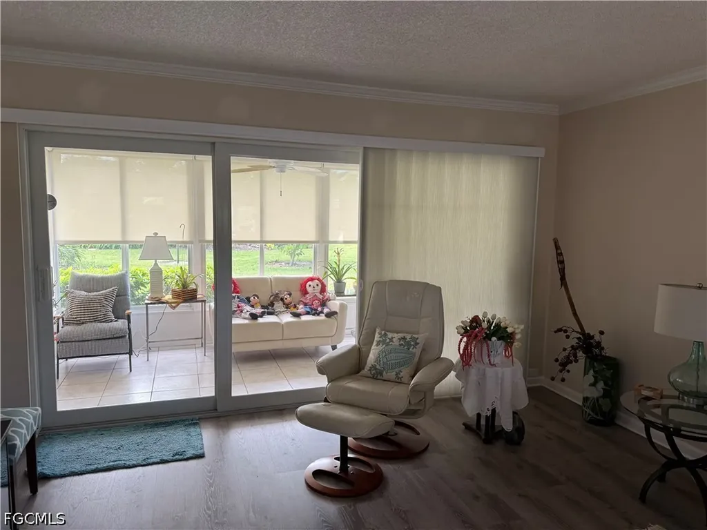 38 Glades Boulevard Naples FL 34112
