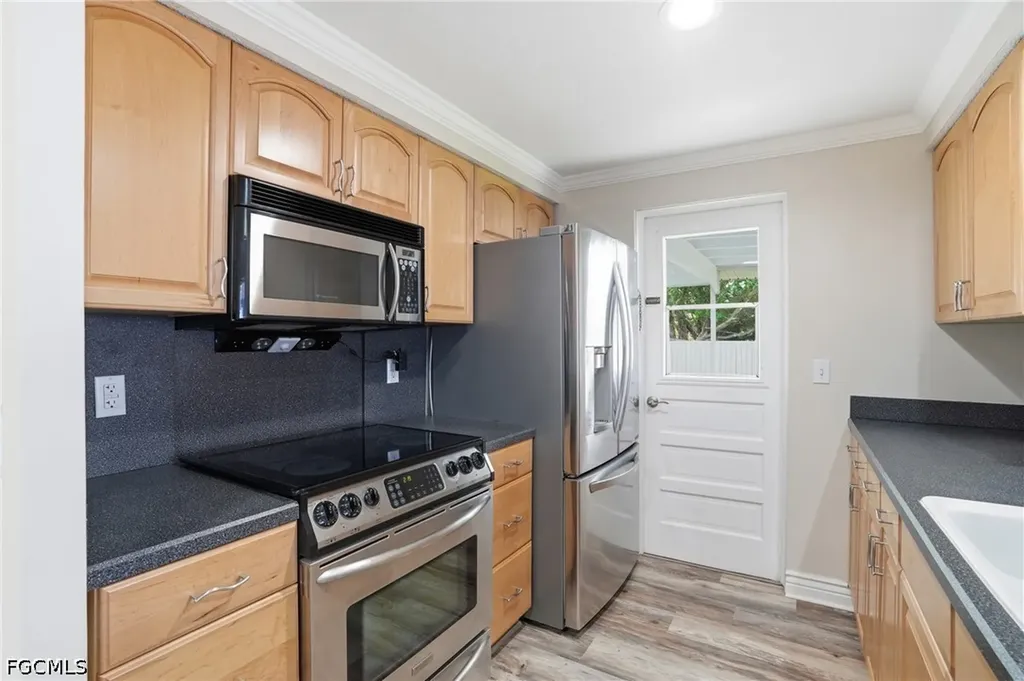 11901 Mcgregor Boulevard Fort Myers FL 33919