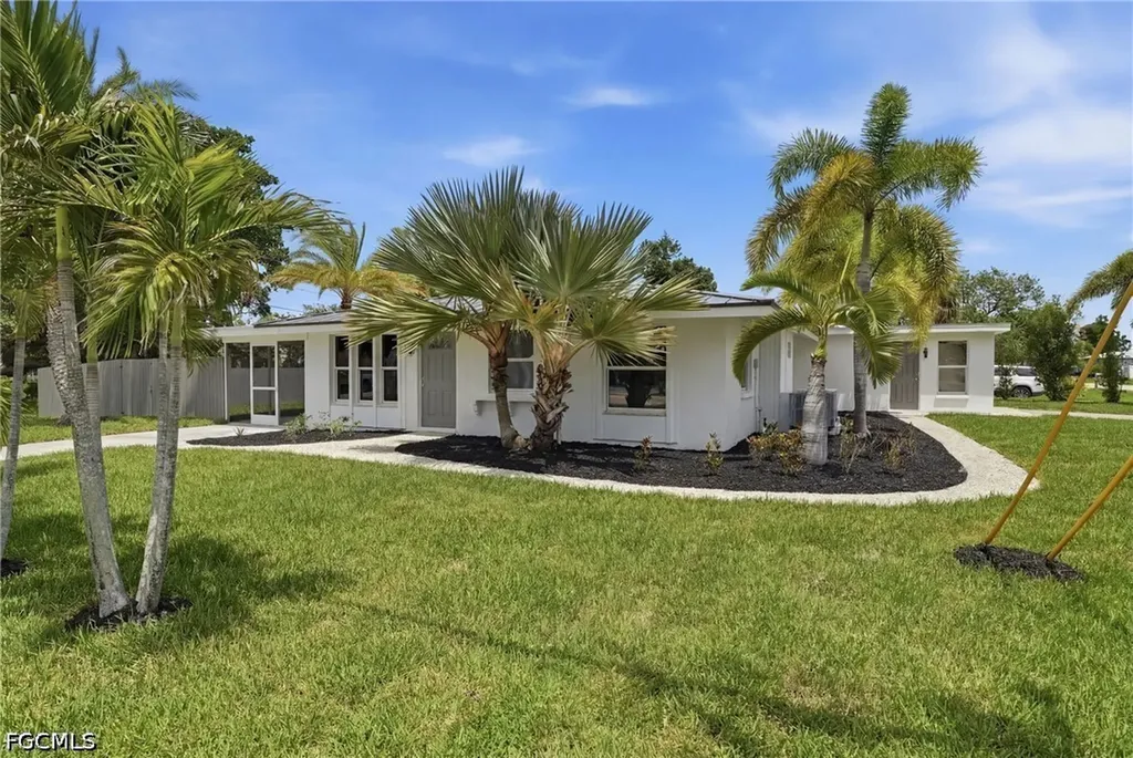 11901 Mcgregor Boulevard Fort Myers FL 33919