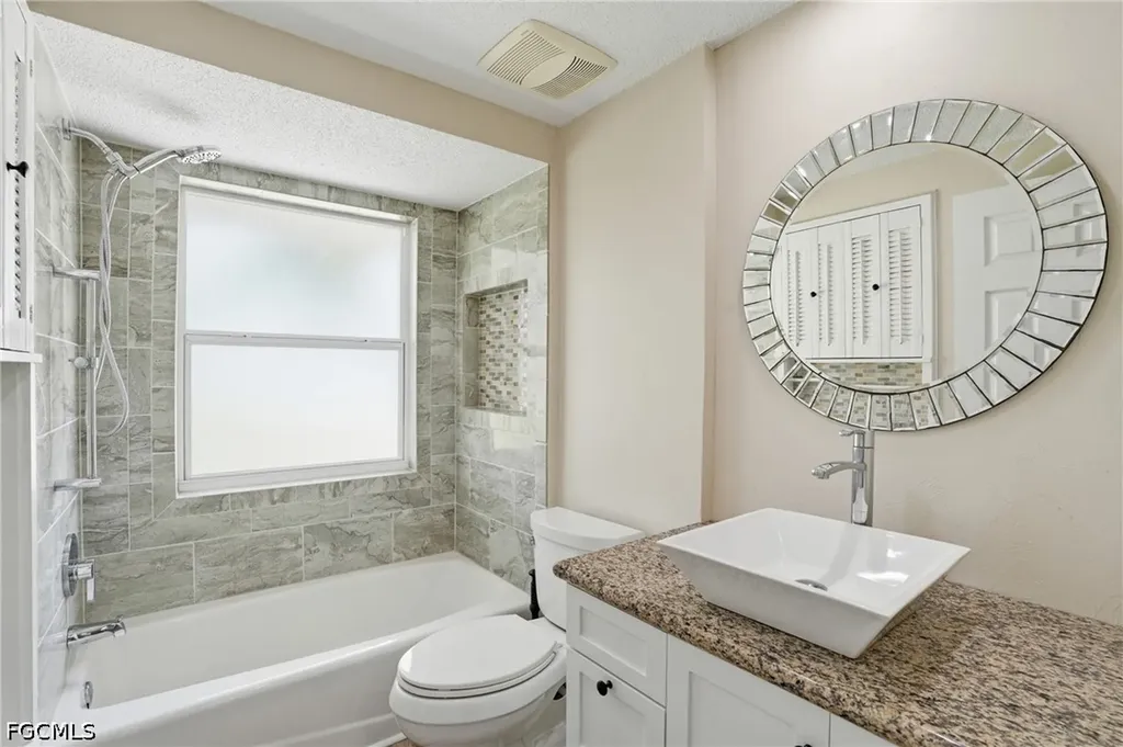 11901 Mcgregor Boulevard Fort Myers FL 33919