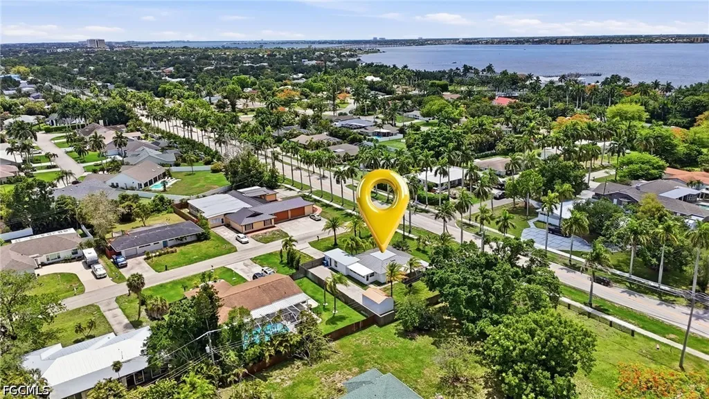 11901 Mcgregor Boulevard Fort Myers FL 33919