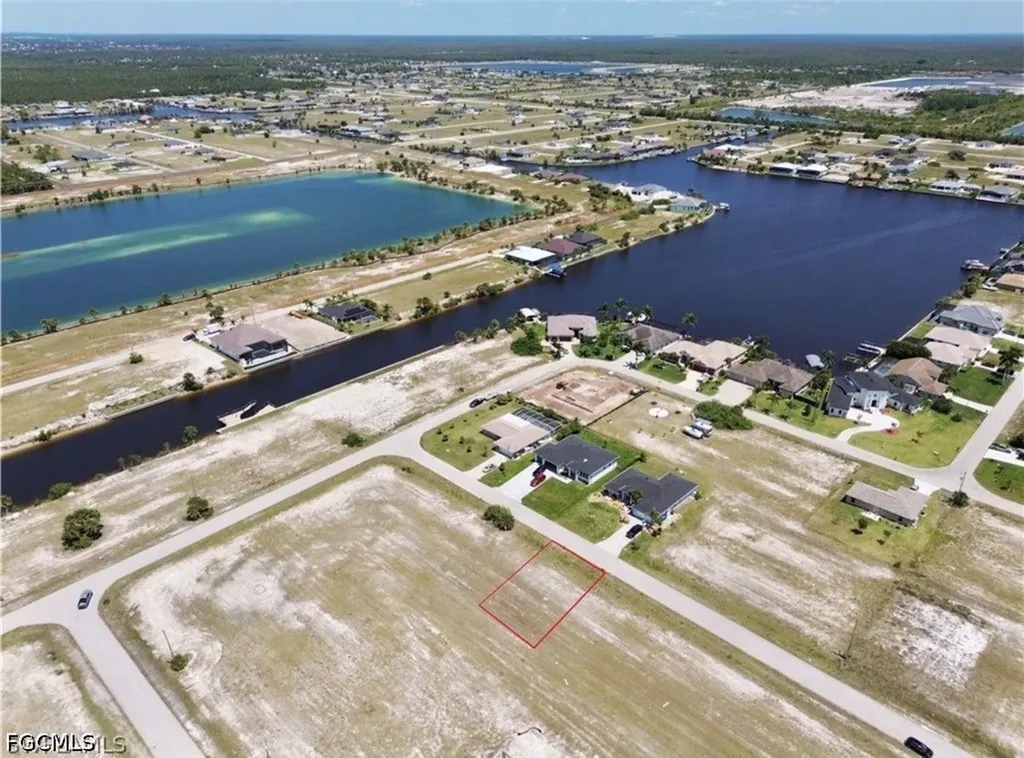 3510 NW 45th Avenue Cape Coral FL 33993