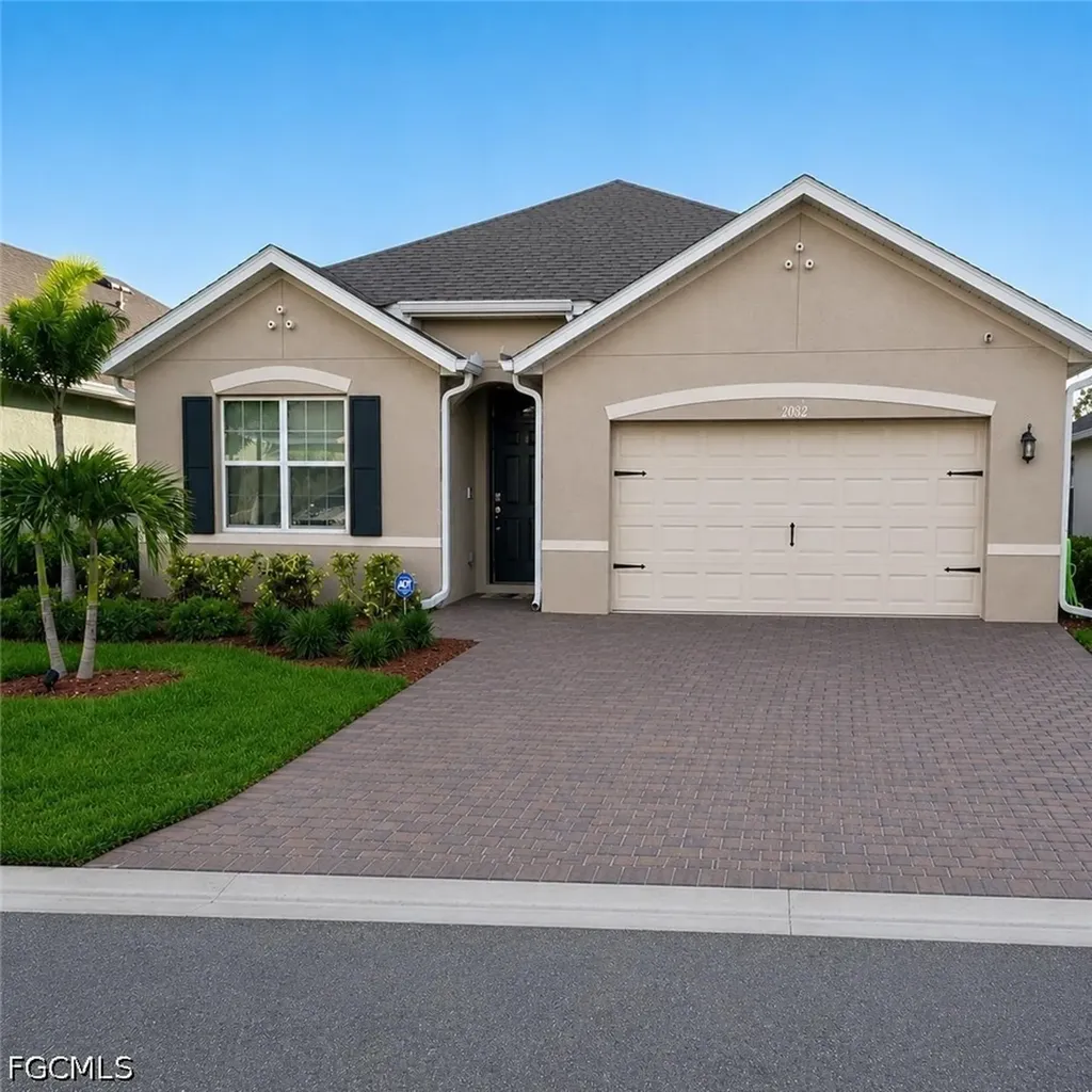 20352 Camino Torcido Loop North Fort Myers FL 33917