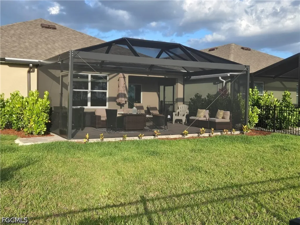 20352 Camino Torcido Loop North Fort Myers FL 33917